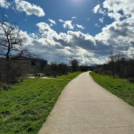 Apartmán Climatise, Vue Sur L'etang Belleville-en-Beaujolais